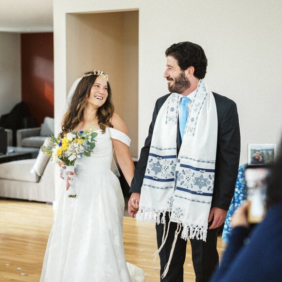 Essence Of Australia Wedding Dress - D3971 - Picture 4 of 16